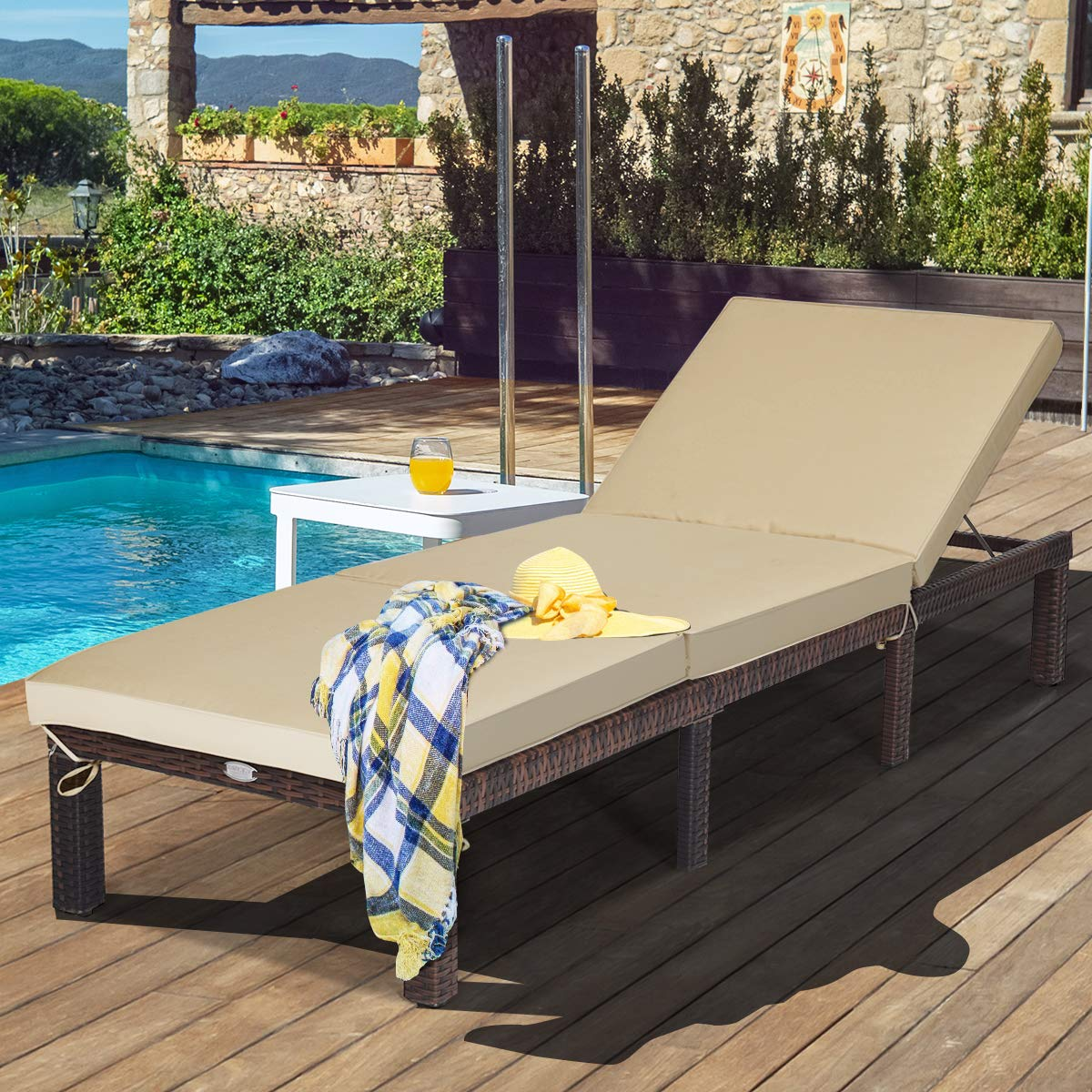 Tangkula Chaise longue en rotin osier, Chaise longue de patio extérieure inclinable avec dossier réglable